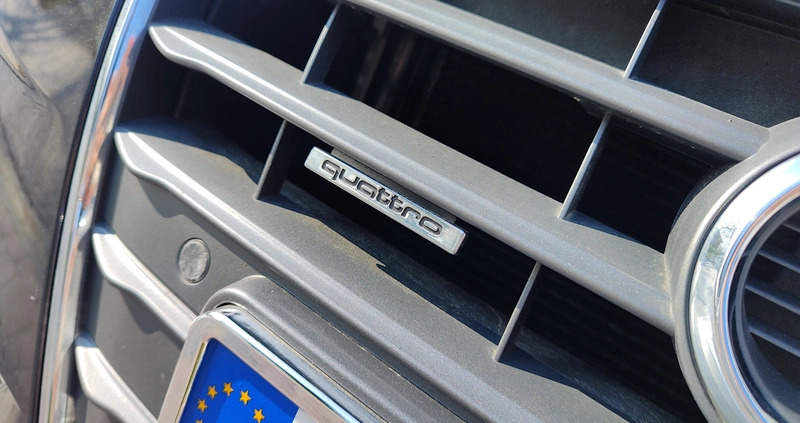 Audi A4 cena 59999 przebieg: 210000, rok produkcji 2014 z Maków Mazowiecki małe 742